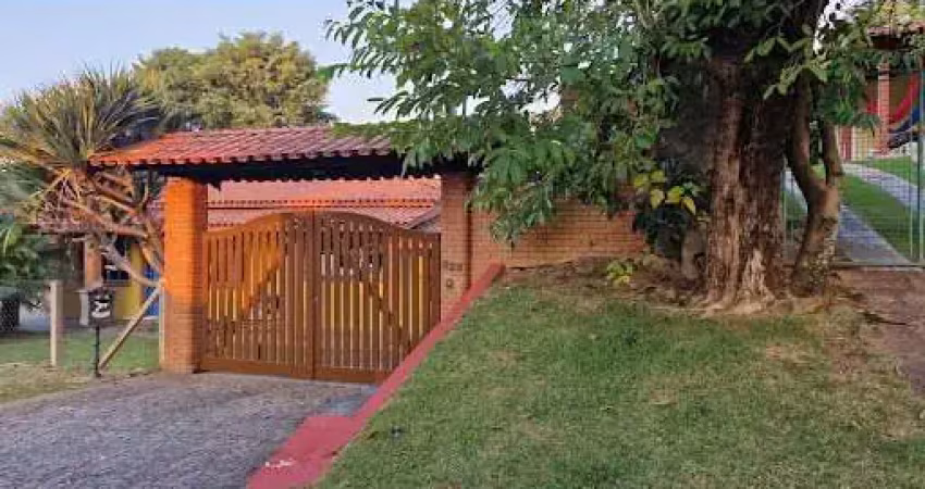 Casa com 4 dormitórios, 2 suítes para alugar no condomínio vista alegre - vinhedo/sp