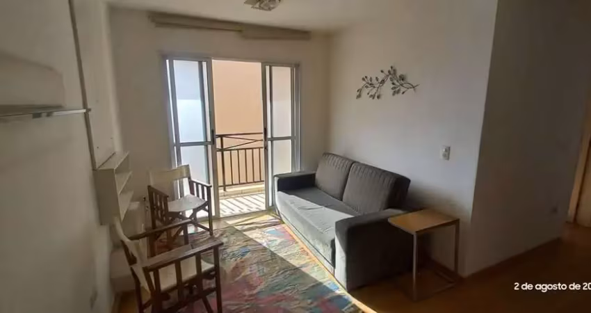 Aluga-se apartamento de 2 dormitórios, condomínio imperator 54 m² , mobiliado.