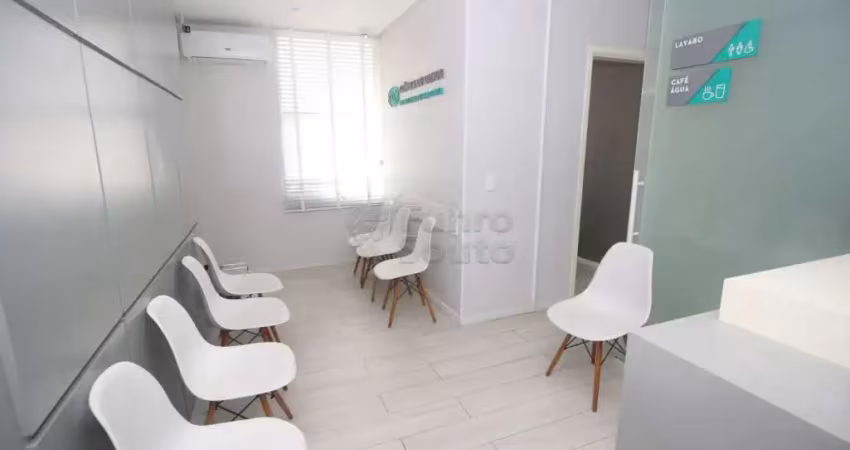 Sala comercial para consultório médico no edifício banlavoura - centro de pelotas!