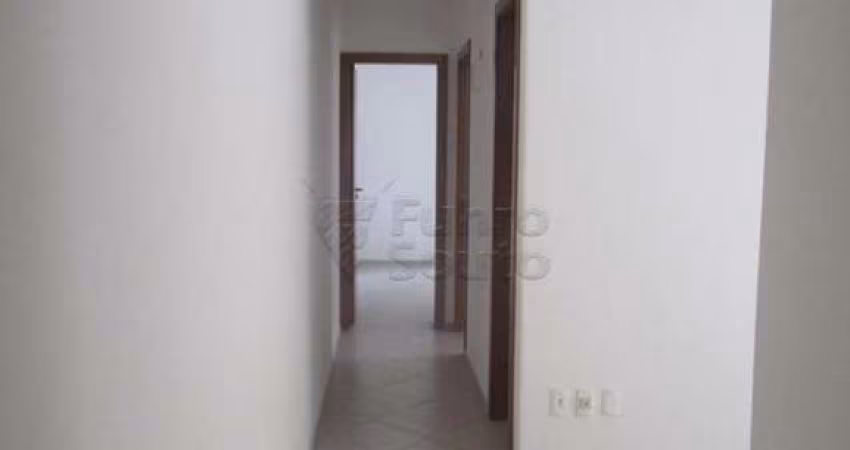 Apartamento Padrão em Pelotas