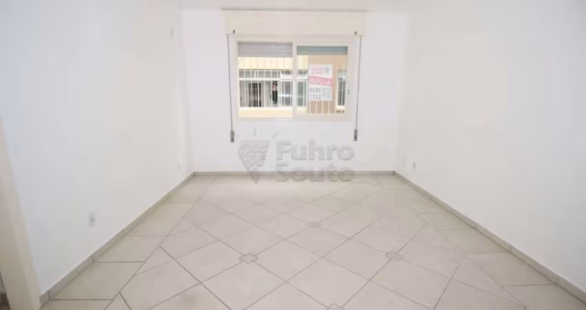 Apartamento para Aluguel no Centro de Pelotas - 1 Dormitório e Vaga de Garagem
