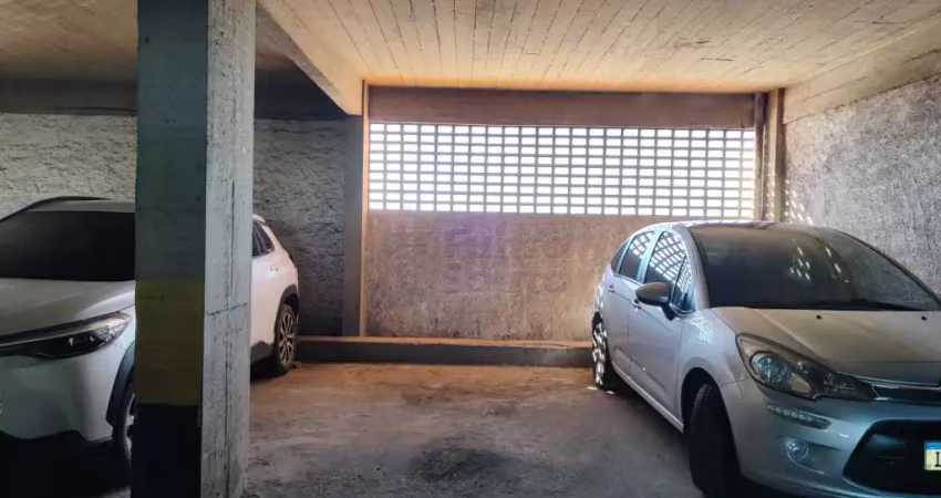 Garagem para alugar na Rua Voluntários da Pátria, Box-516, 118137462, Centro, Pelotas
