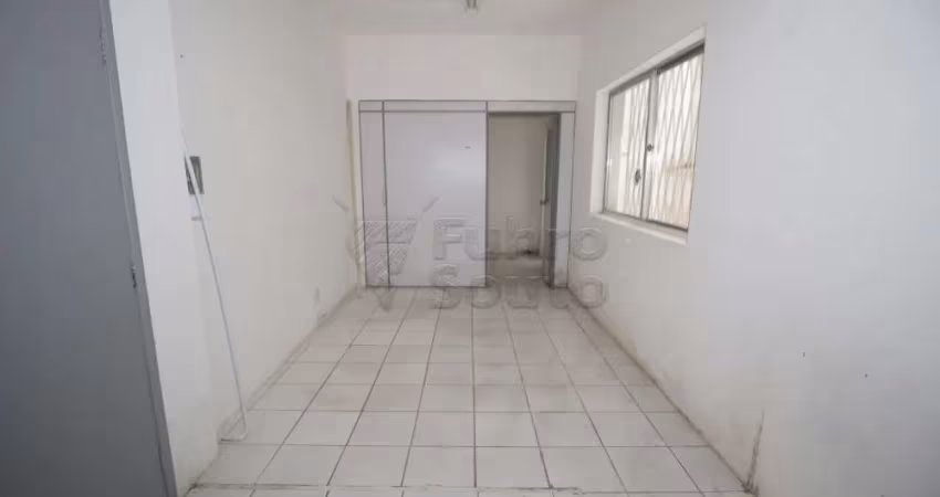 Sala Comercial no Centro de Pelotas - Oportunidade Imperdível para Seu Negócio!