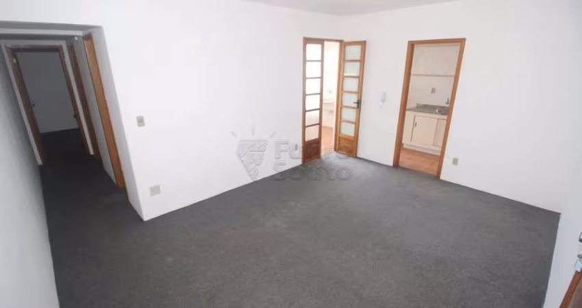 Apartamento 2 Dormitórios no Edifício Residencial e Comercial Zanetti - Conforto e Praticidade no Coração da Cidade