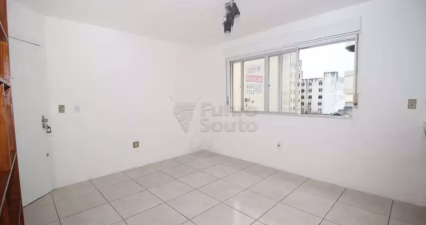 Kitinete ampla e iluminada no edifício residencial vogue no centro de pelotas ? conforto e praticidade em um só lugar