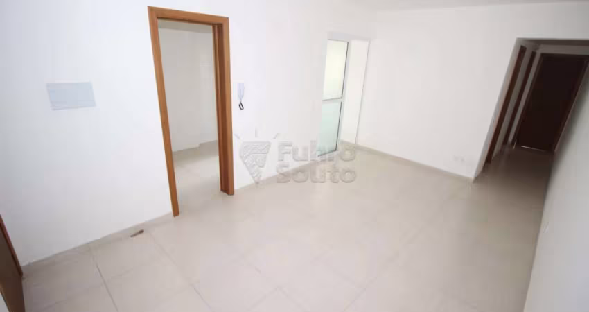 Apartamento de 2 Quartos no Edifício Residencial Quebec