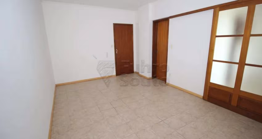 Apartamento Padrão em Pelotas