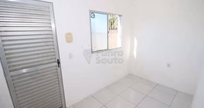 Casa com 1 quarto para alugar na Rua Francisco de Paula Carril, 13803042, Areal, Pelotas