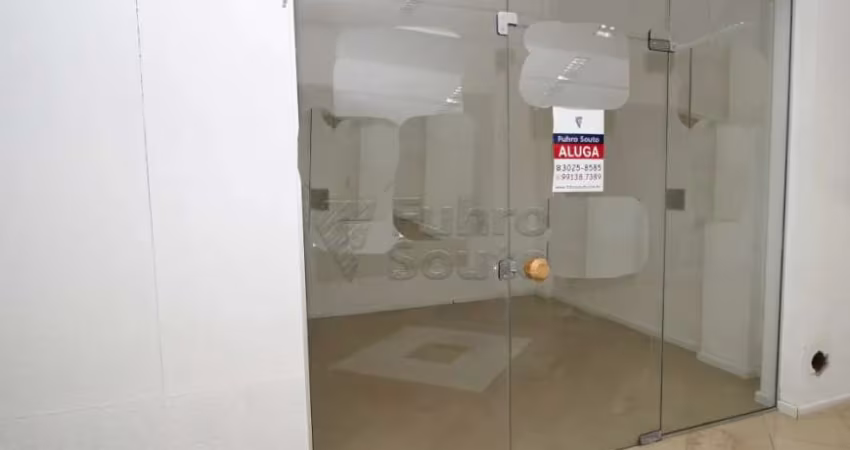 Comercial Sala em Condomínio em Pelotas