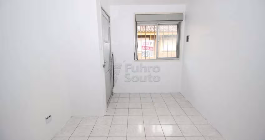 Apartamento Bem Localizado no Condomínio Village Center I - Próximo ao Carrefour em Pelotas!