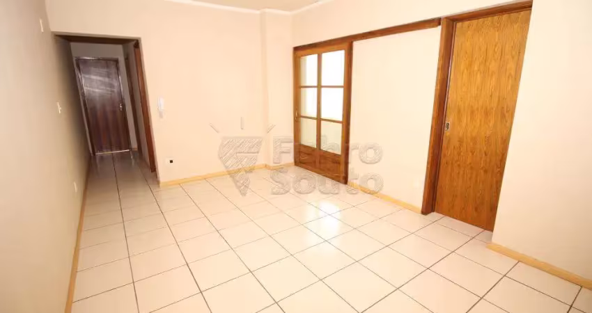 Apartamento com 2 quartos para alugar na Rua Santa Cruz, ., 118734402, Centro, Pelotas