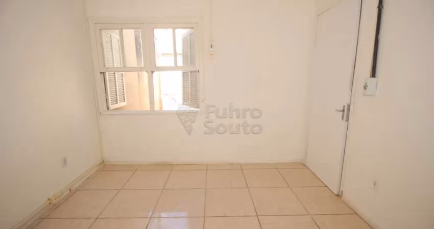 Aluguel de Sala Comercial no Centro ? Espaço Amplo e Bem Localizado