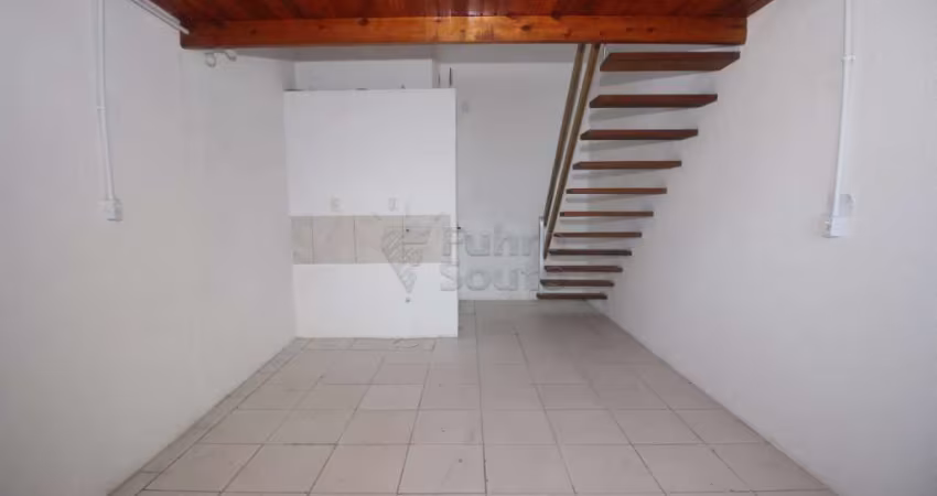 Locação de Sala Comercial no Complexo Comerciário do Três Vendas - Excelente Oportunidade para o Seu Negócio!