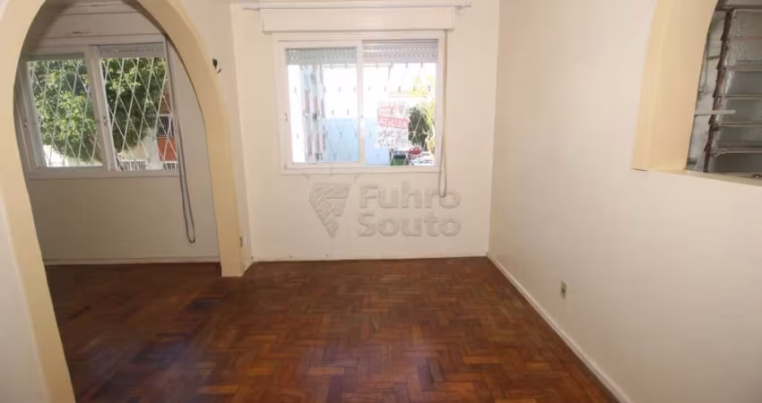 Apartamento com 2 Dormitórios no Edifício Residencial Cohaduque - Conforto e Localização Estratégica no Centro de Pelotas!