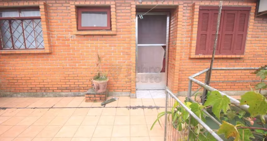 Casa Mobiliada em Pátio Compartilhado para Aluguel no Areal - Praticidade, Conforto e Excelente Localização!