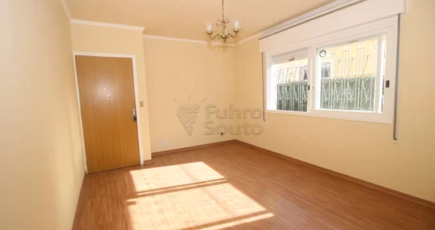 Apartamento Aconchegante de 2 Dormitórios no Edifício Residencial Santa Tecla - Centro de Pelotas