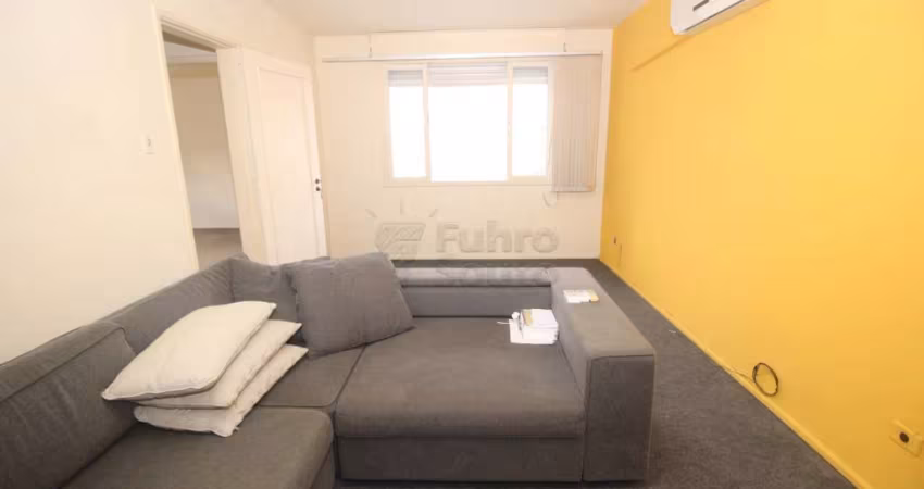 Apartamento com 2 dormitórios no Edifício Ribas Hameister