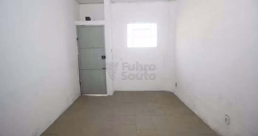 Casa comercial no Areal.