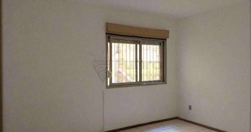 Kitinete Aconchegante no Edifício Vinícius de Moraes - em Frente à UCPEL