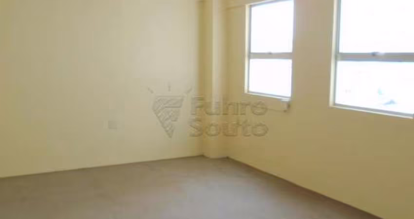 Comercial Sala em Condomínio em Pelotas