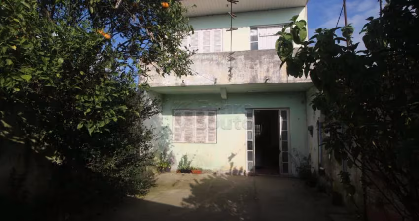 Sobrado Amplo no Fragata - Conforto e Espaço