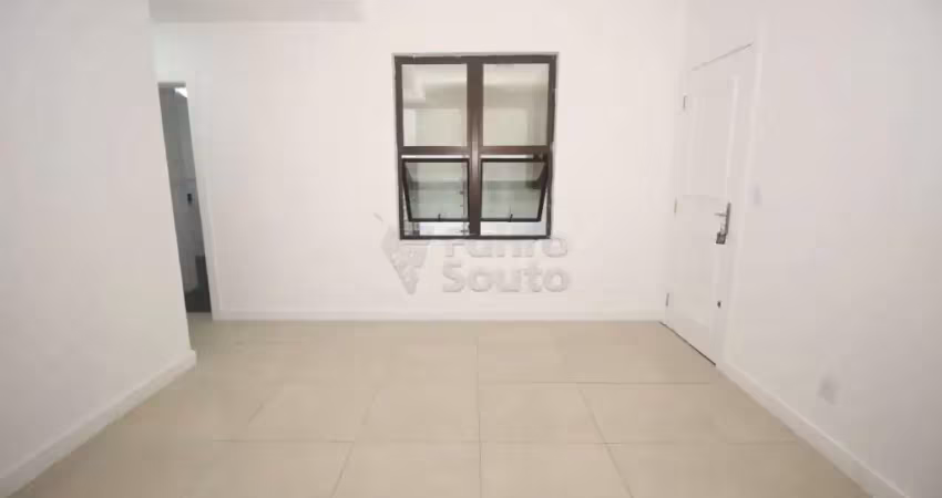 Sala comercial para alugar na Rua General Neto, 118033452, Centro, Pelotas