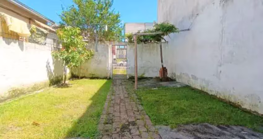 Casa 1 dormitório com pátio e área de churrasqueira no bairro areal pelotas/rs