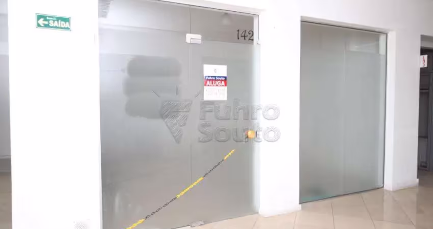 Loja com vitrine na galeria ary signorini - excelente ponto comercial no centro de pelotas