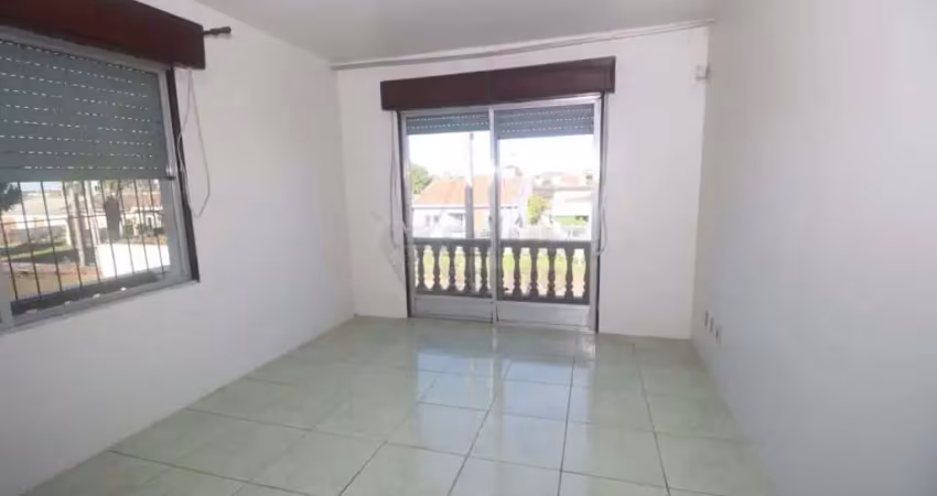 Amplo imóvel com 3 dormitórios e sacada - três vendas, entrada independente!