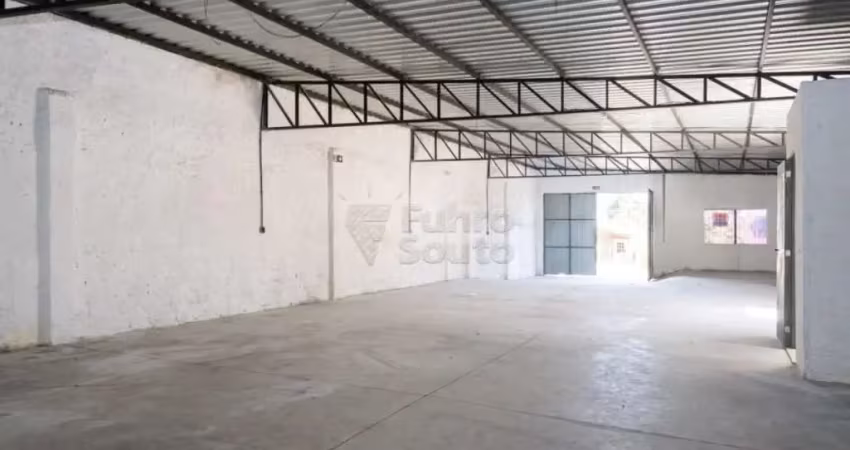 Galpão comercial amplo e bem localizado - próximo à av. fernando osório