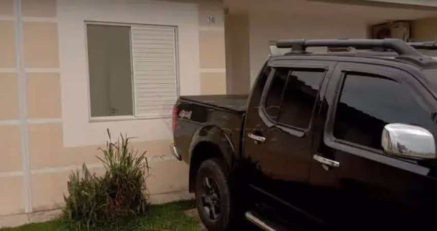 Casa em condomínio fechado com 2 quartos para alugar na Avenida Prefeito Ary Alcântara, 118030402, Areal, Pelotas