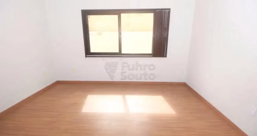 Apartamento com 3 quartos para alugar na Rua Santos Dumont, A, 16803842, Centro, Pelotas