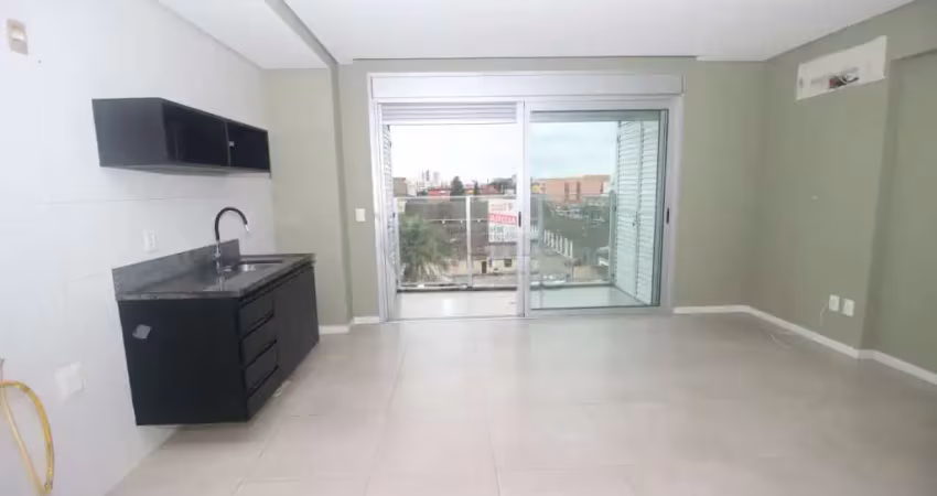 Loft amplo com sacada no centro de pelotas - studio residence plus ii