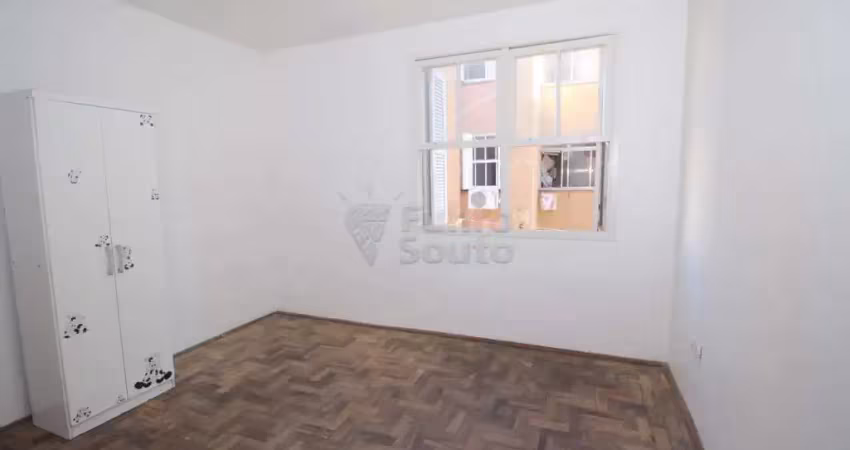 Casa 3 dormitórios no cohabpel - br azevedo machado, pelotas