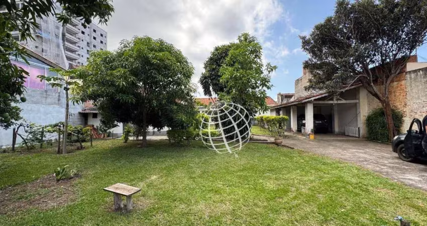 Casa com 3 dormitórios, 220 m² - venda por R$ 2.500.000,00 ou aluguel por R$ 5.000,00/mês - Alvinópolis - Atibaia/SP