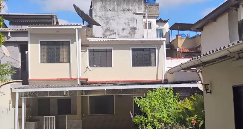 Casa com 4 quartos à venda na Rua Teodorico Fonseca, Padre Miguel, Rio de Janeiro