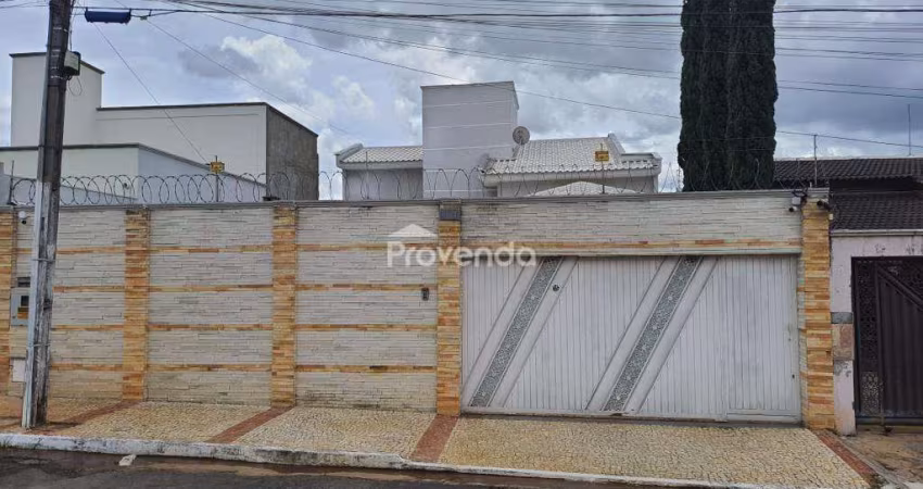 CASA 03 QUARTOS SENDO 02 SUÍTES NO RESIDENCIAL FLAMINGO, GOIÂNIA-GO