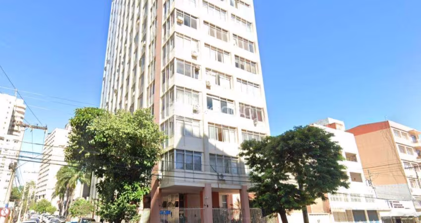APARTAMENTO 3 QUARTOS 1 SUITE - EDIFÍCIO TOCANTINS, SETOR CENTRAL
