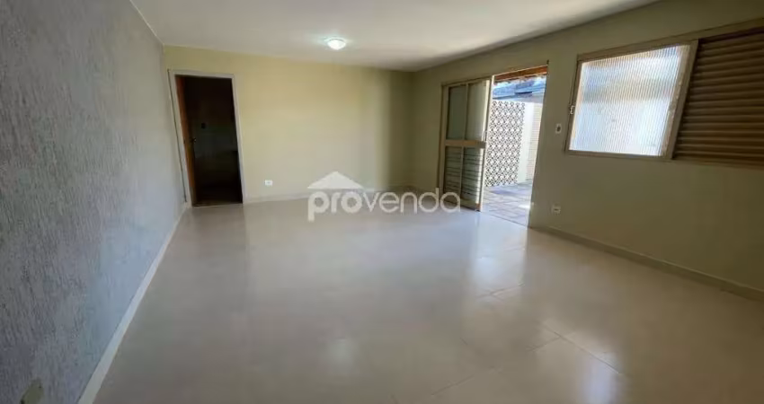 Casa com 3 quartos para alugar na Avenida T 10, Setor Bueno, Goiânia