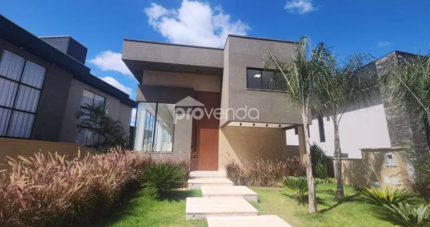 CASA TRIPLEX DE ALTO PADRÃO - 05 SUÍTES PLENAS - CONDOMÍNIO DO LAGO