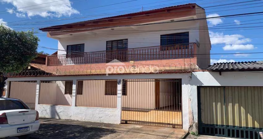 SOBRADO 04 QUARTOS 01 SUÍTE - RESIDENCIAL URIAS MAGALHÃES