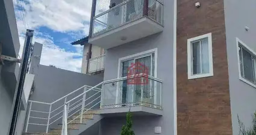 Casa à venda, 225 m² por R$ 750.000,00 - Vale Encantado - Macaé/RJ