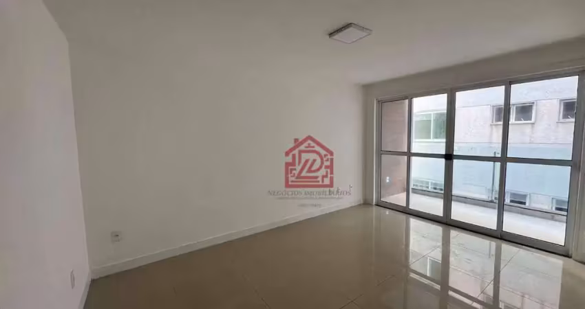 Apartamento com 3 dormitórios à venda, 56 m² por R$ 469.000,00 - Praia Campista - Macaé/RJ