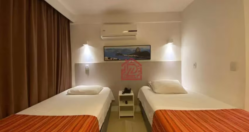 Flat com 1 dormitório à venda, 28 m² por R$ 220.000,00 - Imbetiba - Macaé/RJ