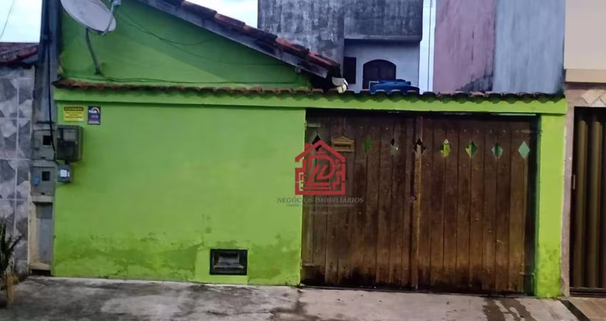 Casa com 2 dormitórios à venda por R$ 200.000,00 - Parque Aeroporto - Macaé/RJ