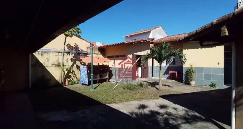 Casa com 4 quartos à venda na Rua Nova Friburgo, 156, Boca da Barra, Rio das Ostras