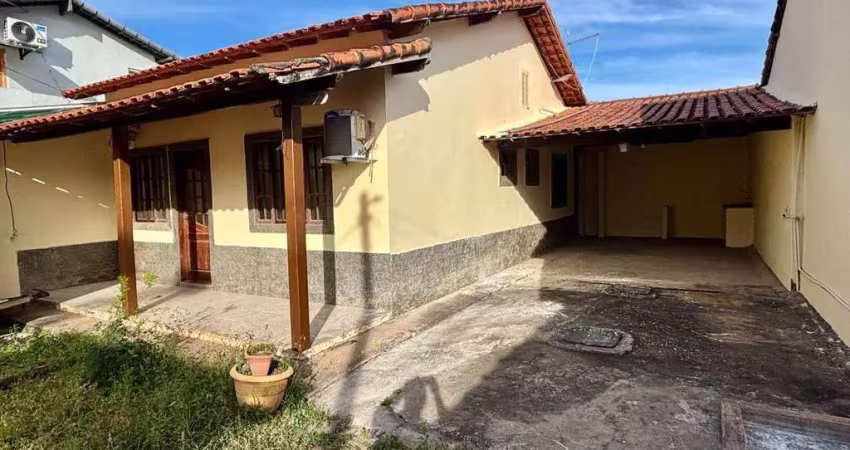 Casa no barroco com 2 quartos (1 suíte) - r$ 430.000,00 - itaipuaçu - maricá