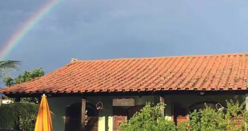 Excelente casa em itaipuaçu c/ 3qtos (sendo 1 suíte)