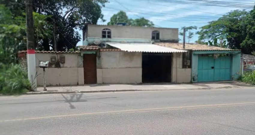 Lote comercial com casa em itaipuaçu na avenida carlos mariguella.