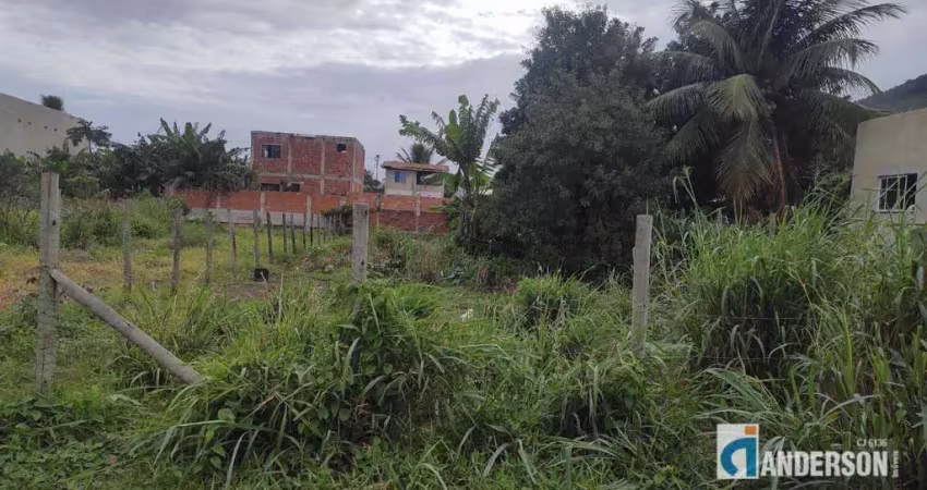 Terreno à venda na Rua Cinquenta, Jardim Atlântico Central (Itaipuaçu), Maricá